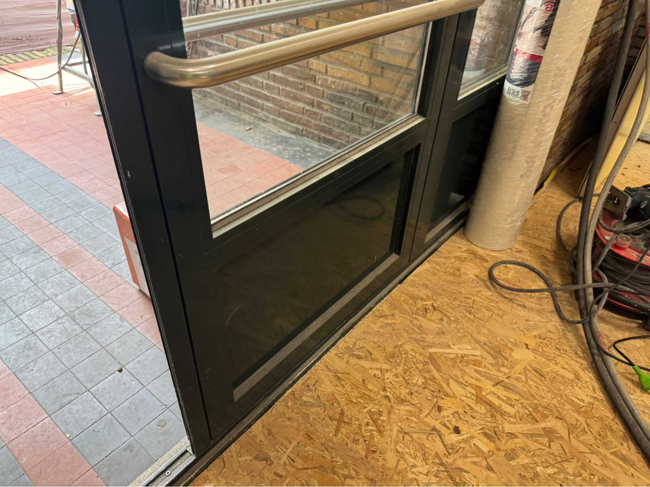 Frame & door - ציוד בנייה: תמונה 5 Frame & door - ציוד בנייה: תמונה 5