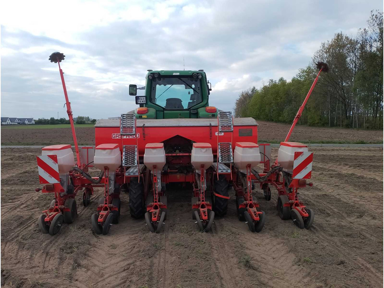 GASPARDO MTER Isotronic 300 6ROW - ציוד זריעה: תמונה 4 GASPARDO MTER Isotronic 300 6ROW - ציוד זריעה: תמונה 4