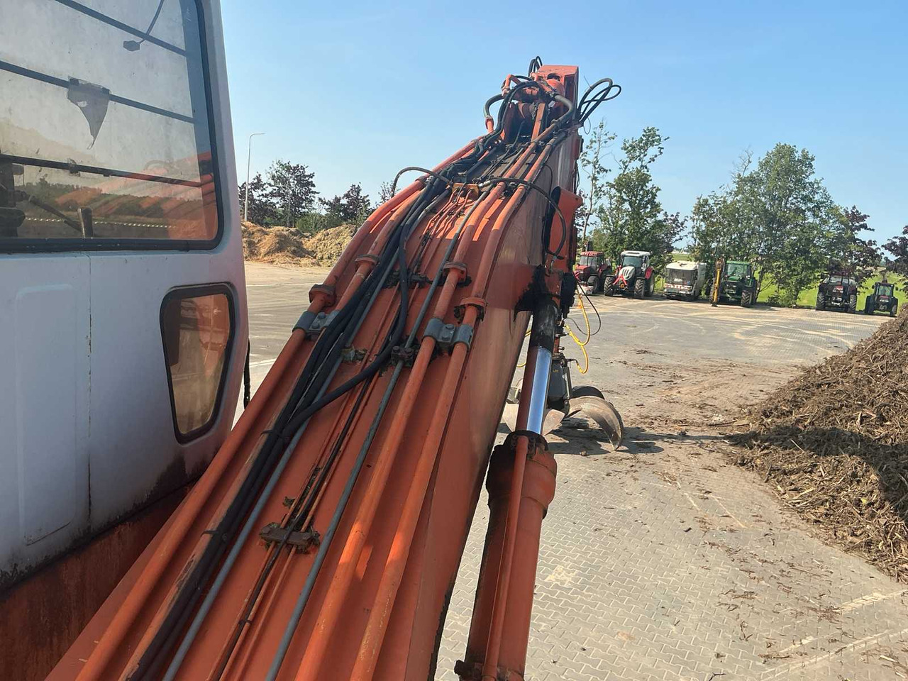 מחפר סורק Hitachi FH330LC3: תמונה 7