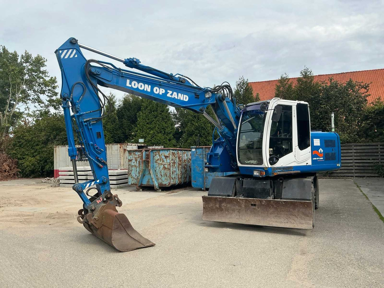 Hitachi ZX140W-3 - מחפר גלגלים: תמונה 1 Hitachi ZX140W-3 - מחפר גלגלים: תמונה 1