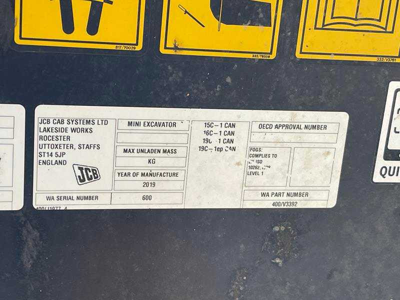 מחפר סורק JCB 15 C-1: תמונה 26