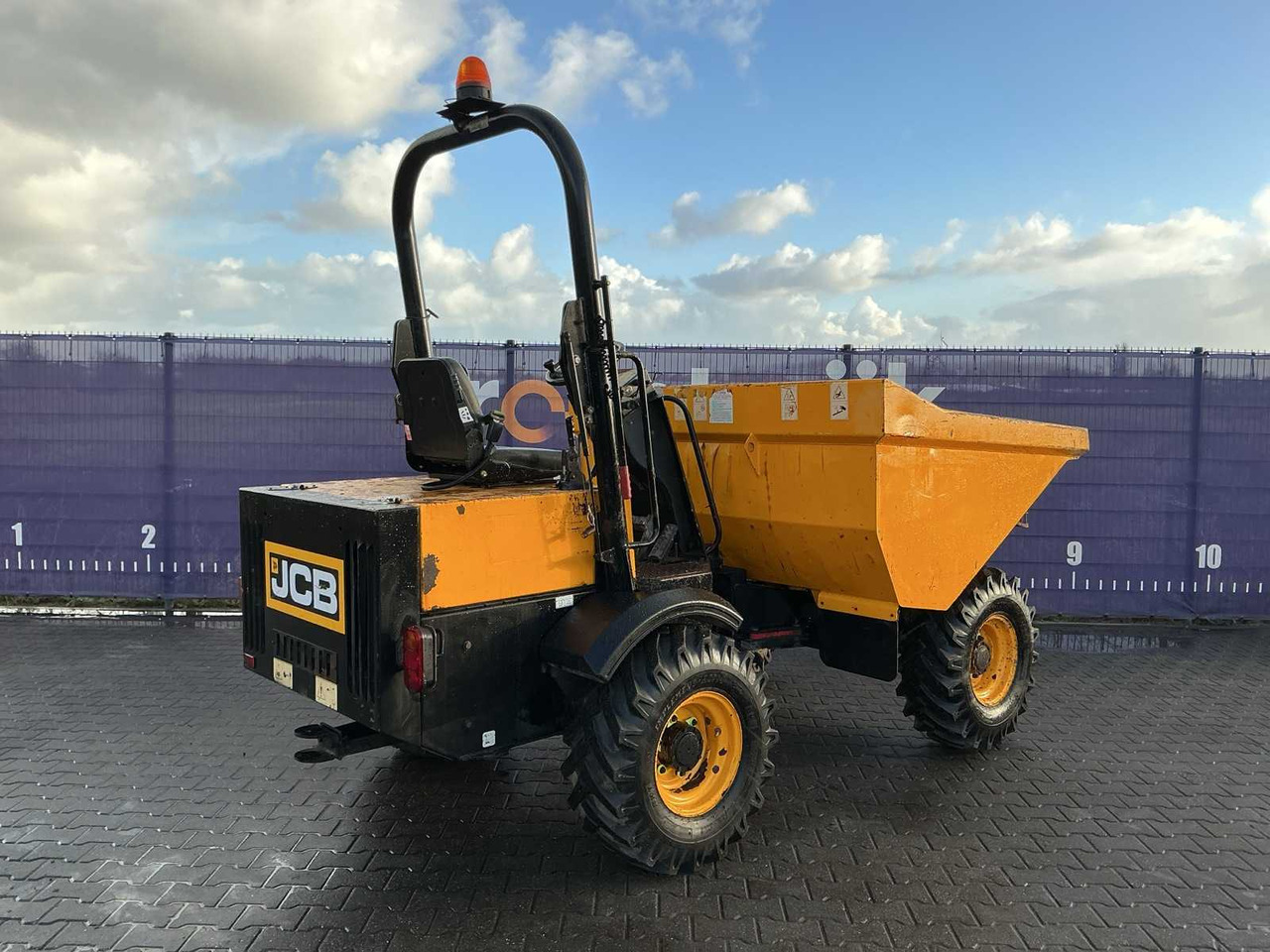 JCB 3 TFT DUMPER - מיני מסיר פסולת: תמונה 3 JCB 3 TFT DUMPER - מיני מסיר פסולת: תמונה 3