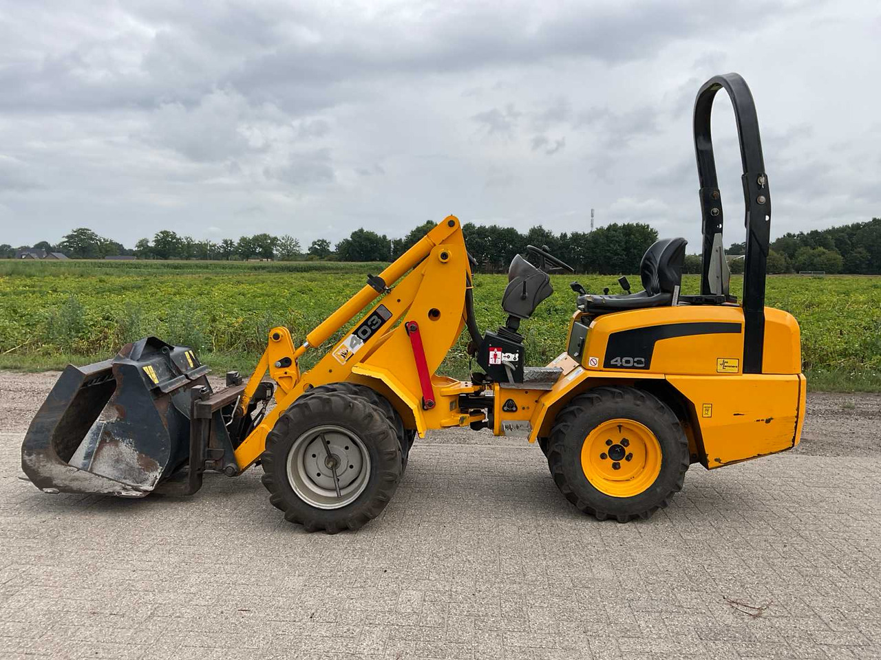 JCB 403 - מעמיס גלגלים: תמונה 3 JCB 403 - מעמיס גלגלים: תמונה 3