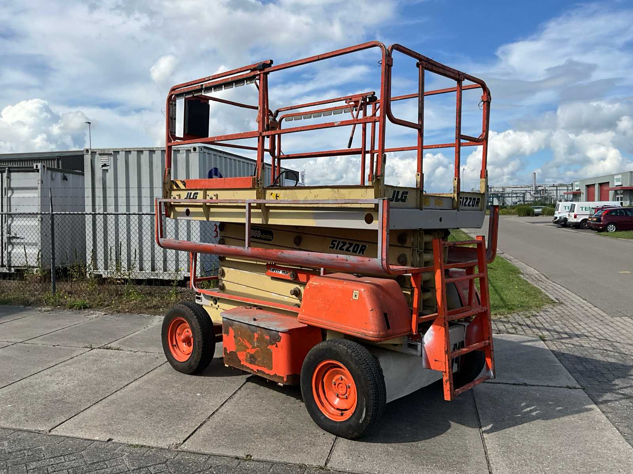 JLG 3969-E - פלטפורמה אווירית: תמונה 5 JLG 3969-E - פלטפורמה אווירית: תמונה 5