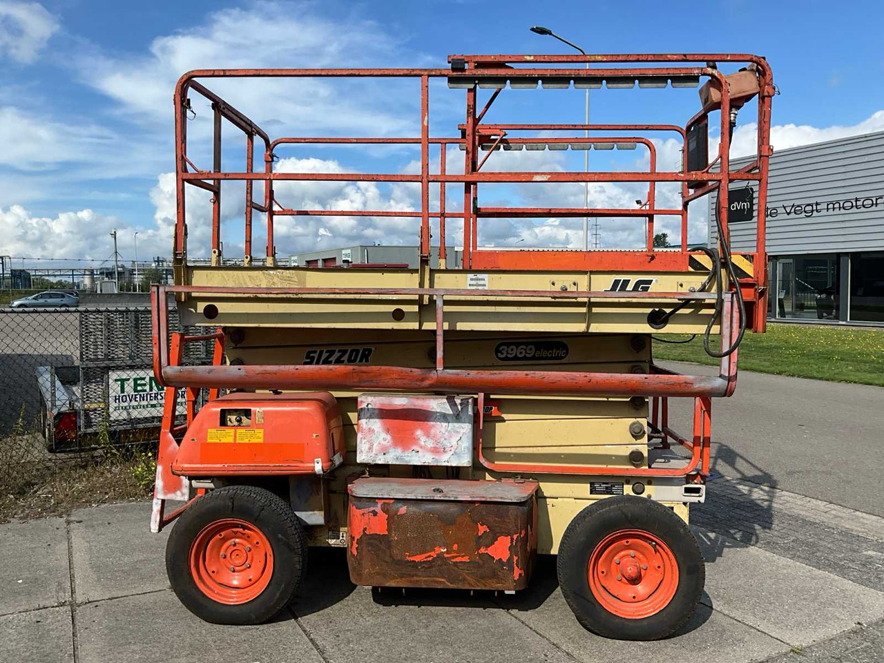 JLG 3969-E - פלטפורמה אווירית: תמונה 3 JLG 3969-E - פלטפורמה אווירית: תמונה 3