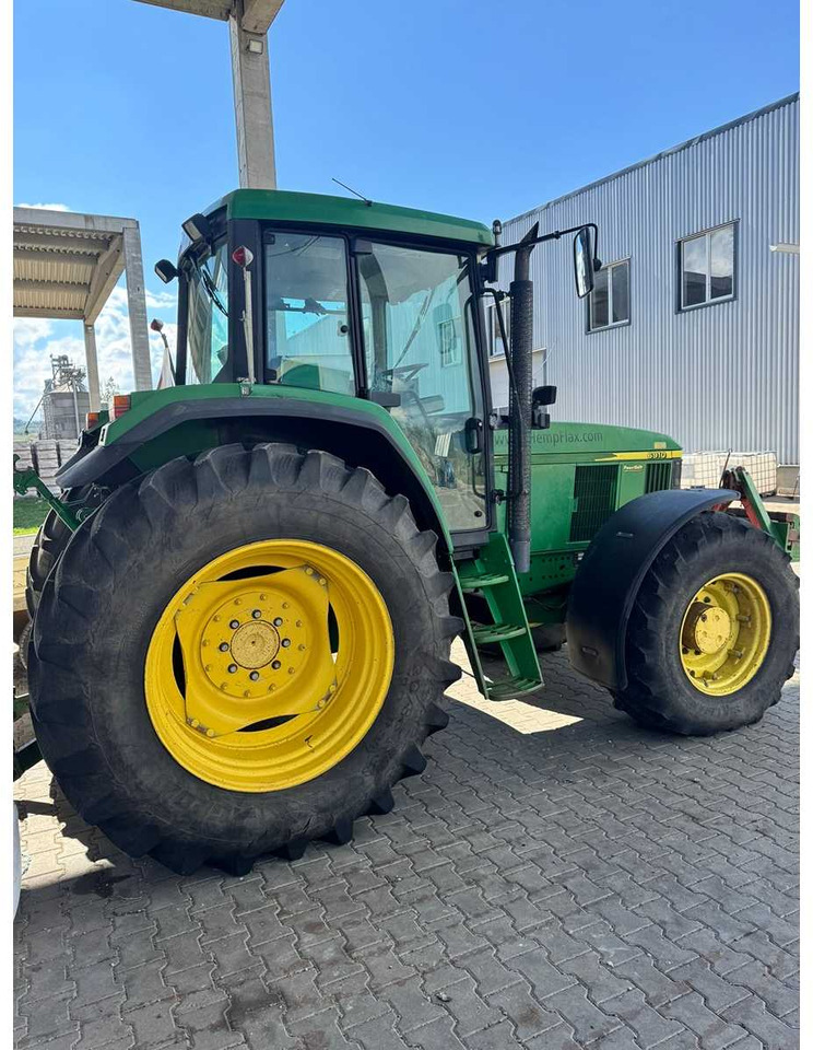 JOHN DEERE 6910 - טרקטור חקלאי: תמונה 2 JOHN DEERE 6910 - טרקטור חקלאי: תמונה 2