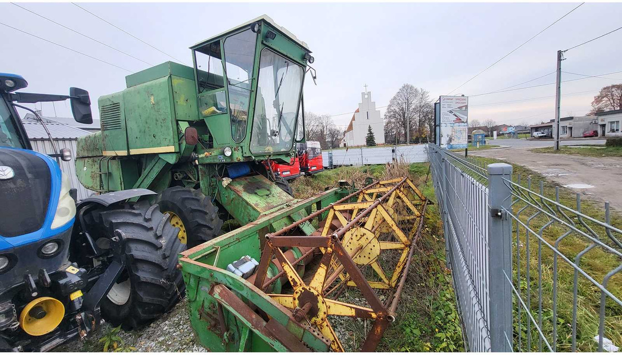 JOHN DEERE 950 COMBINE HARVESTER - מקצרת קומבינה: תמונה 2 JOHN DEERE 950 COMBINE HARVESTER - מקצרת קומבינה: תמונה 2