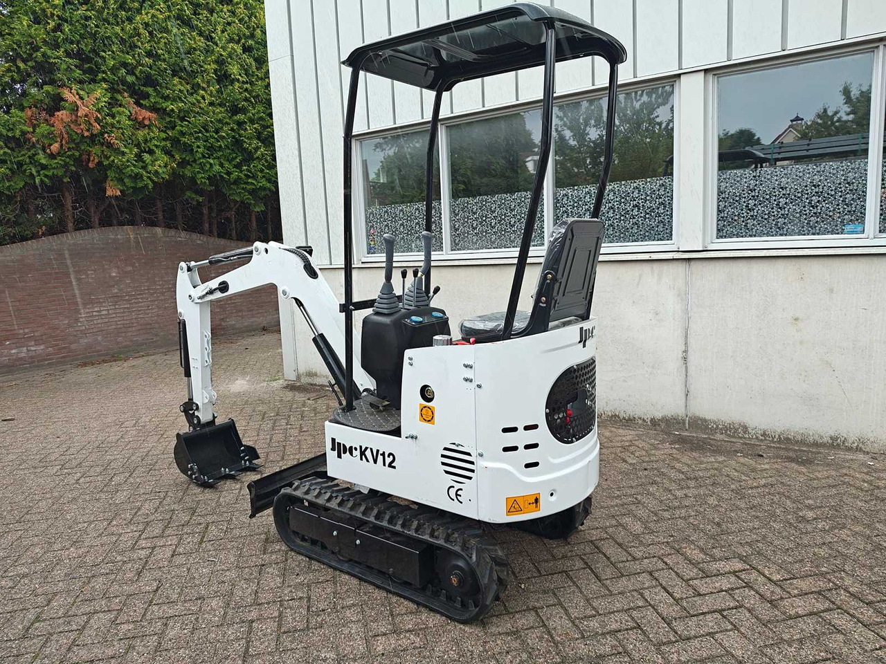 JPC - 2025 - KV12 - MINI EXCAVATOR - מיני מחפר: תמונה 3 JPC - 2025 - KV12 - MINI EXCAVATOR - מיני מחפר: תמונה 3