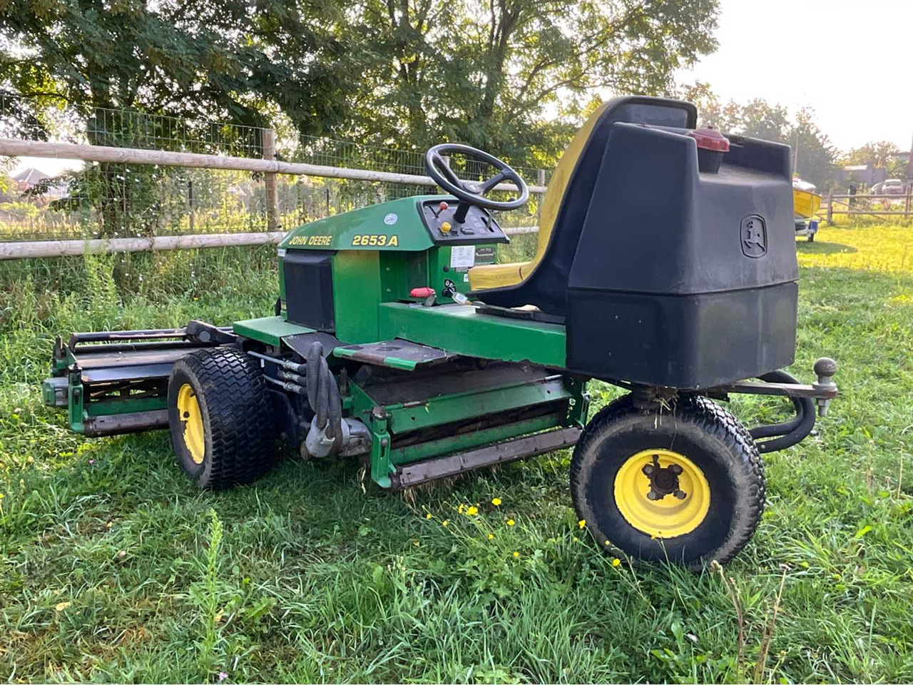 John Deere 2653A - מכסחת גינה: תמונה 3 John Deere 2653A - מכסחת גינה: תמונה 3