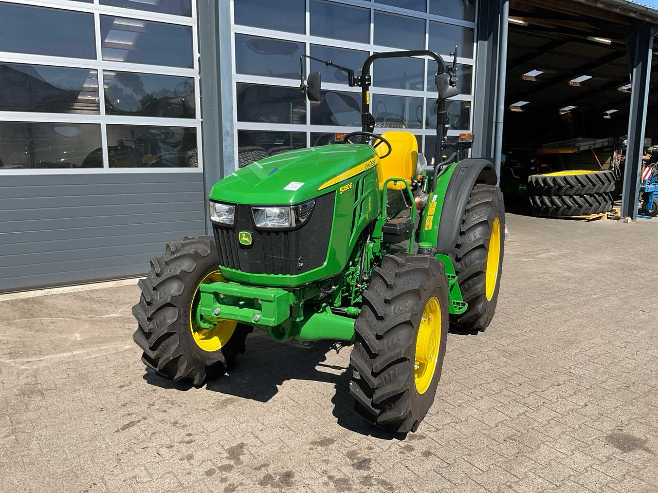 John Deere 5050E - טרקטור חקלאי: תמונה 2 John Deere 5050E - טרקטור חקלאי: תמונה 2