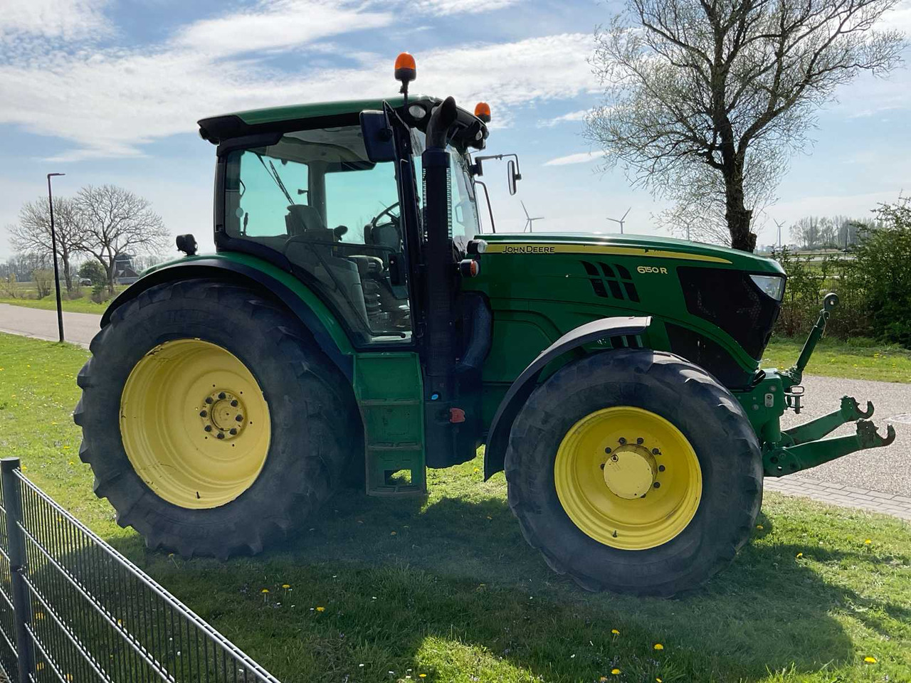 John Deere 6150R - טרקטור חקלאי: תמונה 5 John Deere 6150R - טרקטור חקלאי: תמונה 5