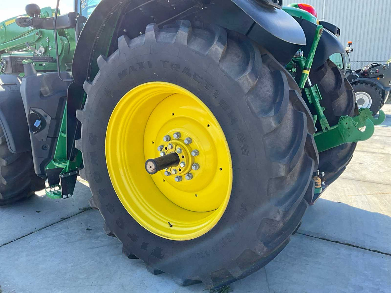 טרקטור חקלאי John Deere 6195M: תמונה 6