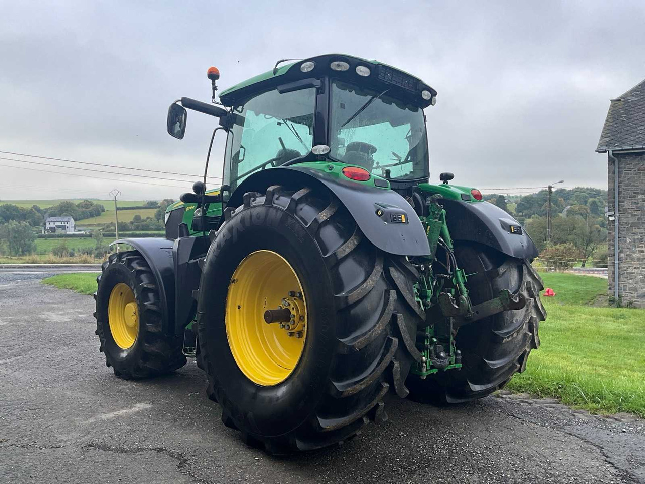John Deere 6210r - טרקטור חקלאי: תמונה 3 John Deere 6210r - טרקטור חקלאי: תמונה 3