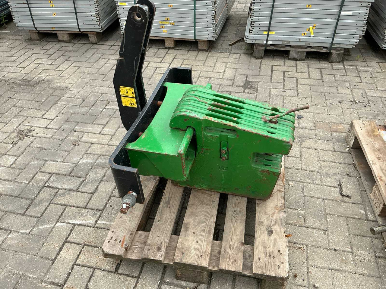 John Deere - טרקטור חקלאי: תמונה 1 John Deere - טרקטור חקלאי: תמונה 1