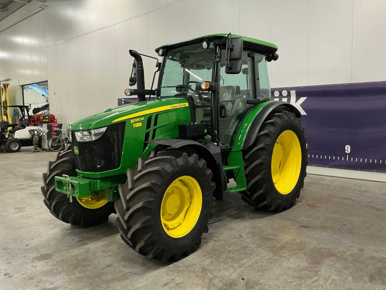 John deere 5090M - טרקטור חקלאי: תמונה 1 John deere 5090M - טרקטור חקלאי: תמונה 1