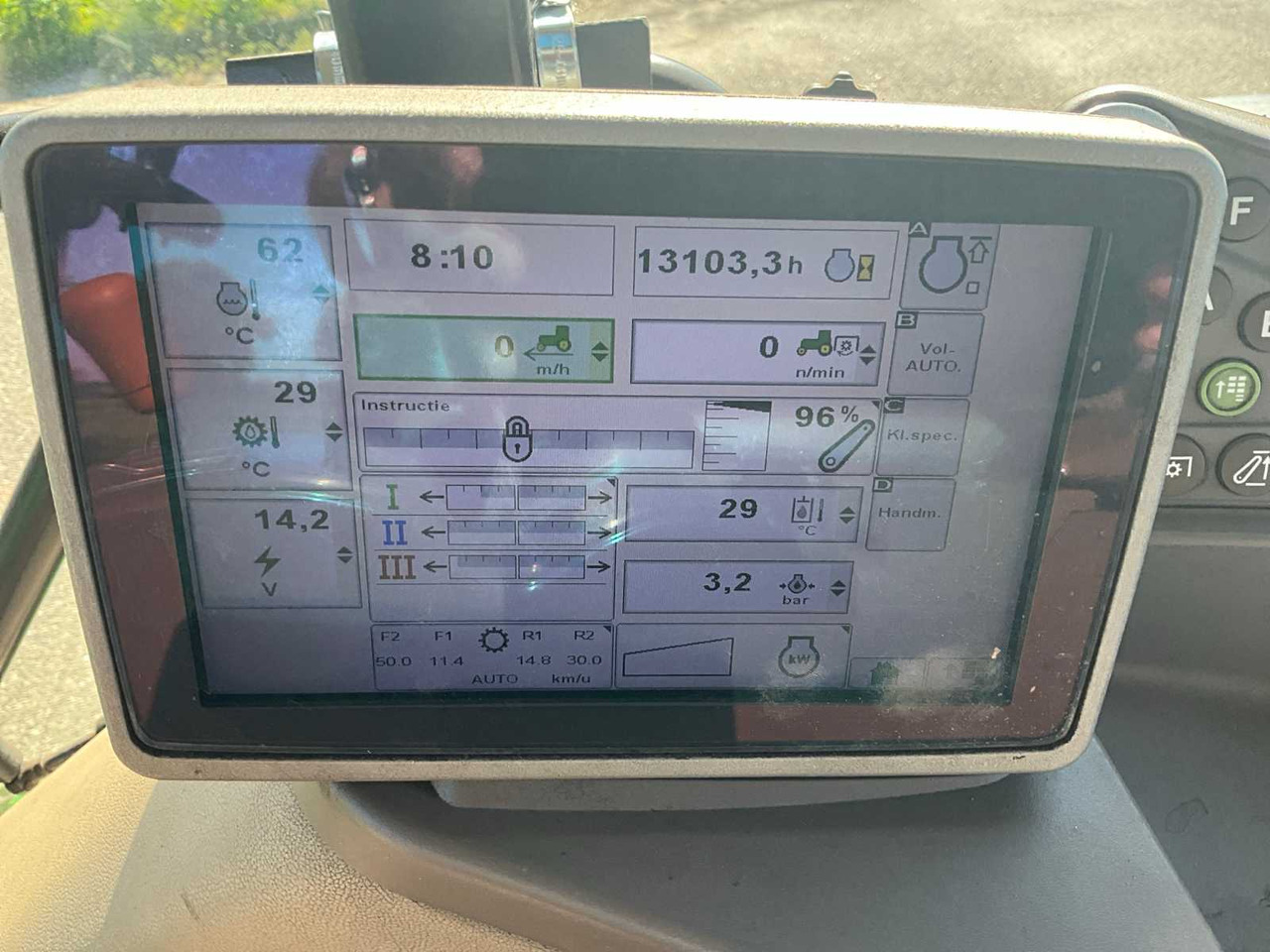 טרקטור חקלאי John deere 6170 R: תמונה 34