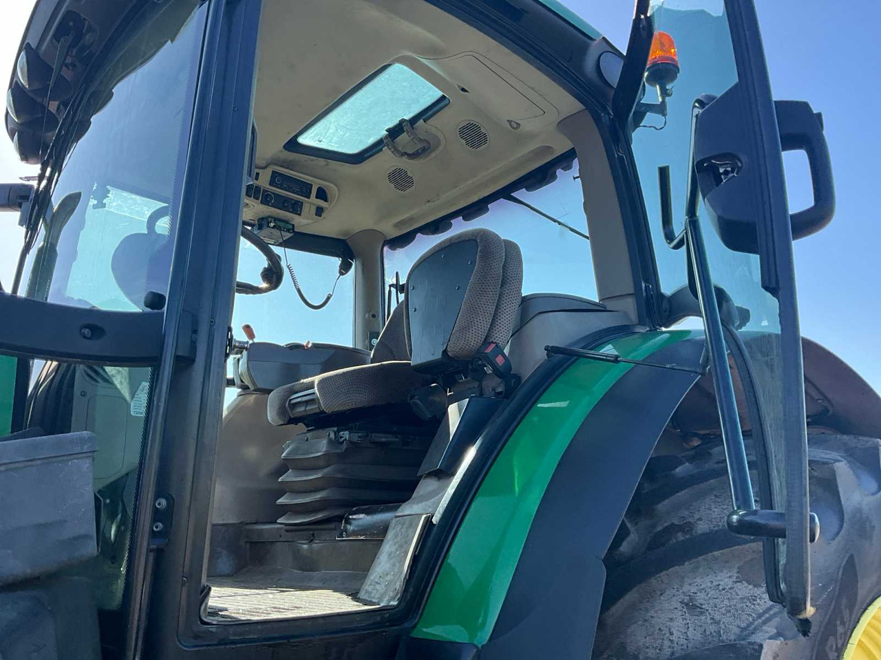 טרקטור חקלאי John deere 6170 R: תמונה 31