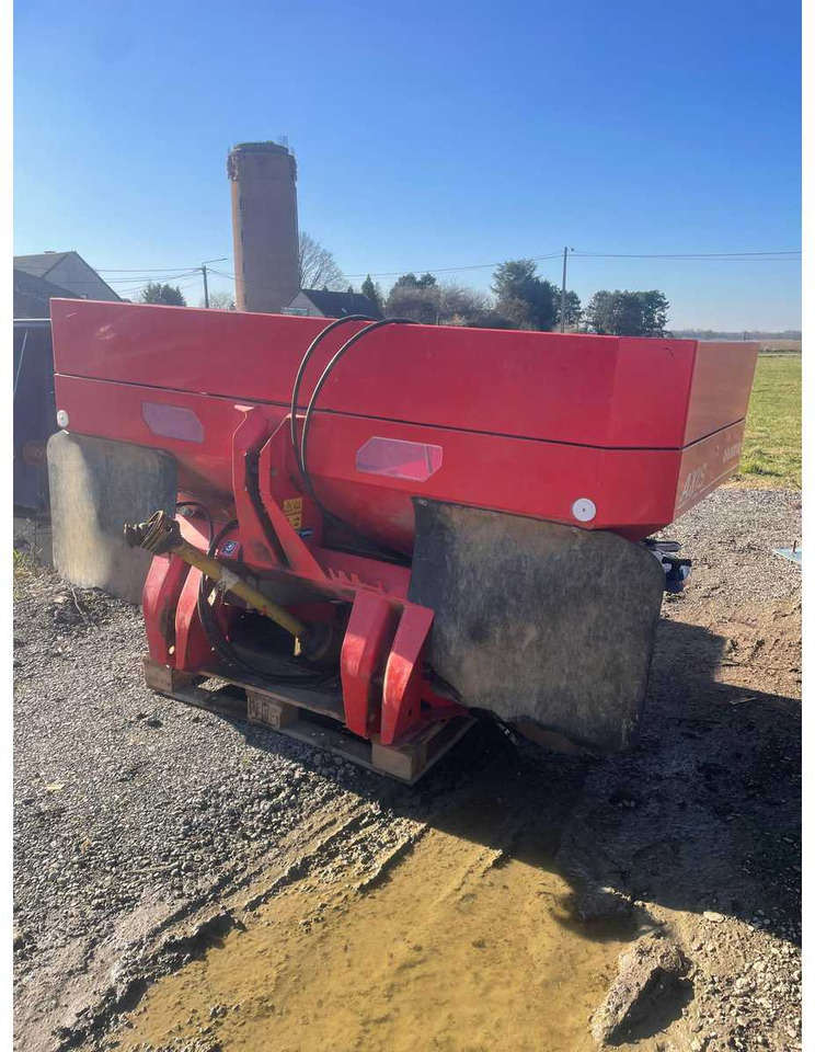 Joskin AXIS M30.2 EMC + W - מפזרת דשן: תמונה 3 Joskin AXIS M30.2 EMC + W - מפזרת דשן: תמונה 3