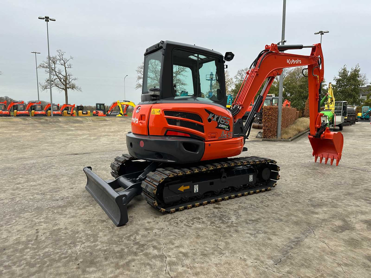 KUBOTA - 2014 - KX165-5 - MIDI EXCAVATOR - מחפר: תמונה 4 KUBOTA - 2014 - KX165-5 - MIDI EXCAVATOR - מחפר: תמונה 4