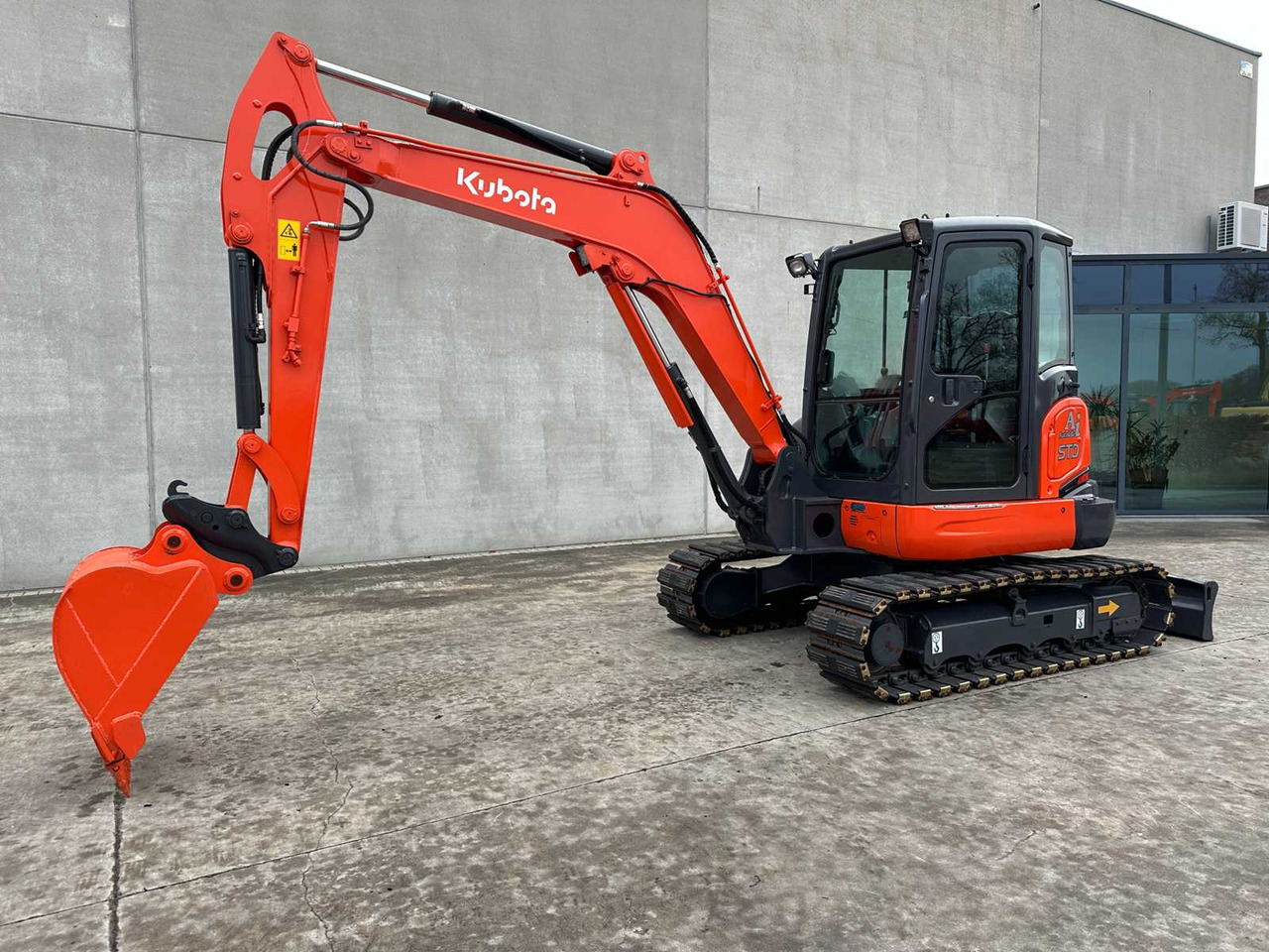 KUBOTA - 2014 - KX165-5 - MIDI EXCAVATOR - מחפר: תמונה 1 KUBOTA - 2014 - KX165-5 - MIDI EXCAVATOR - מחפר: תמונה 1