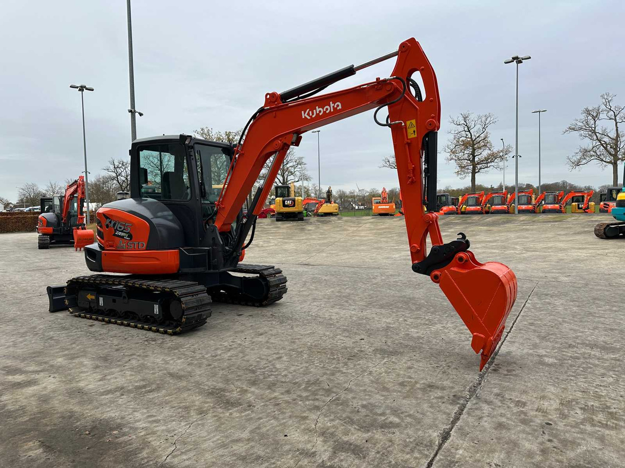 KUBOTA - 2014 - KX165-5 - MIDI EXCAVATOR - מחפר: תמונה 3 KUBOTA - 2014 - KX165-5 - MIDI EXCAVATOR - מחפר: תמונה 3