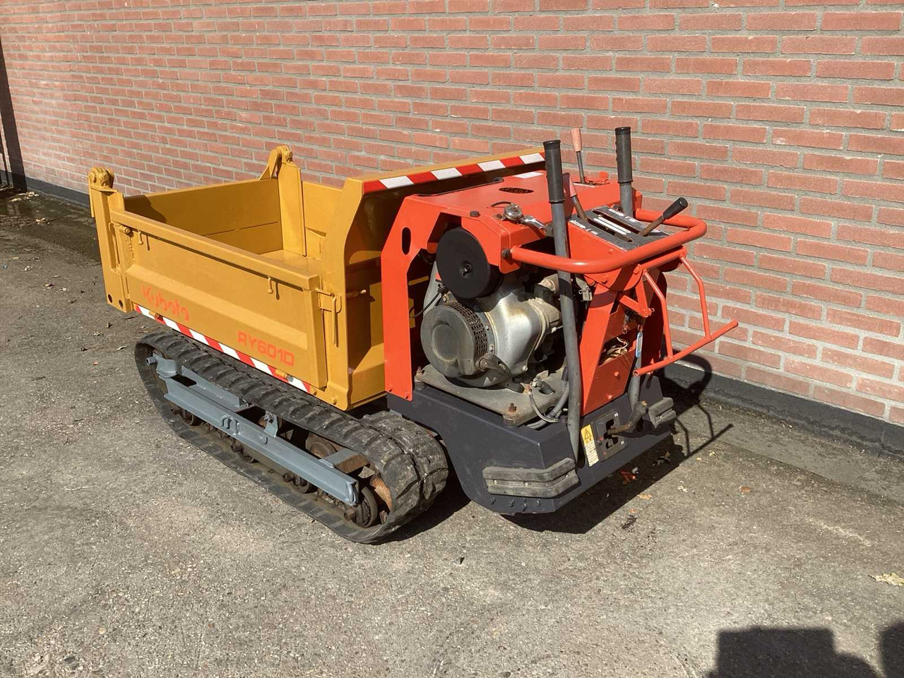 KUBOTA RY601D-3 - מסיר פסולת: תמונה 4 KUBOTA RY601D-3 - מסיר פסולת: תמונה 4