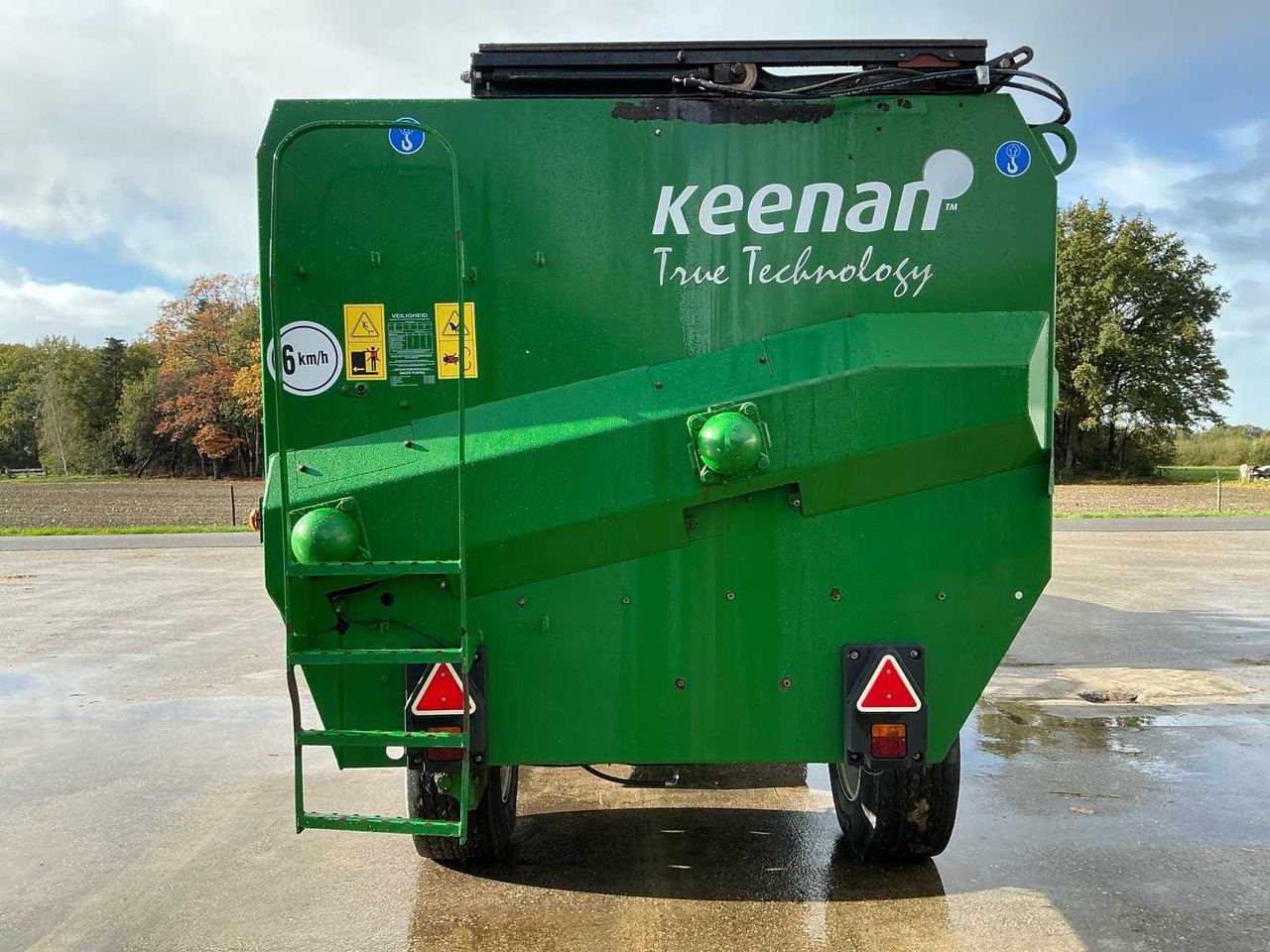 Keenan MF300 - עגלת מערבל מספוא: תמונה 4 Keenan MF300 - עגלת מערבל מספוא: תמונה 4