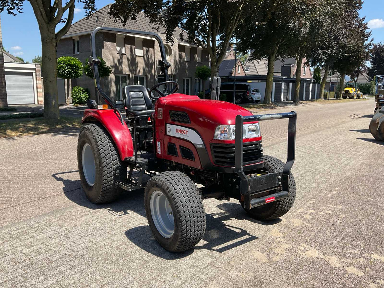 Knegt DF 304 G2 - טרקטור קומפקטי: תמונה 3 Knegt DF 304 G2 - טרקטור קומפקטי: תמונה 3