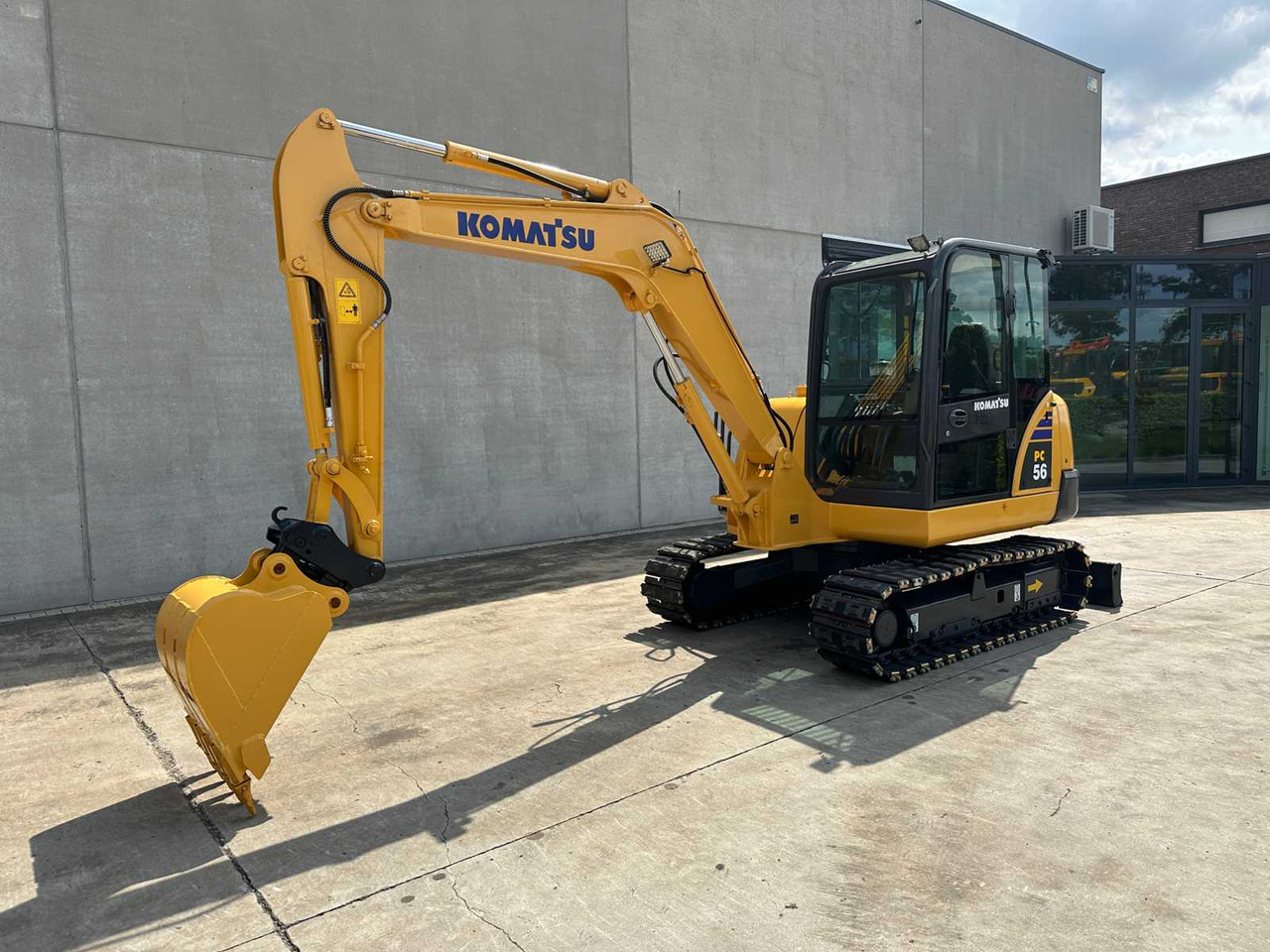 Komatsu PC56-7 - מחפר סורק: תמונה 1 Komatsu PC56-7 - מחפר סורק: תמונה 1