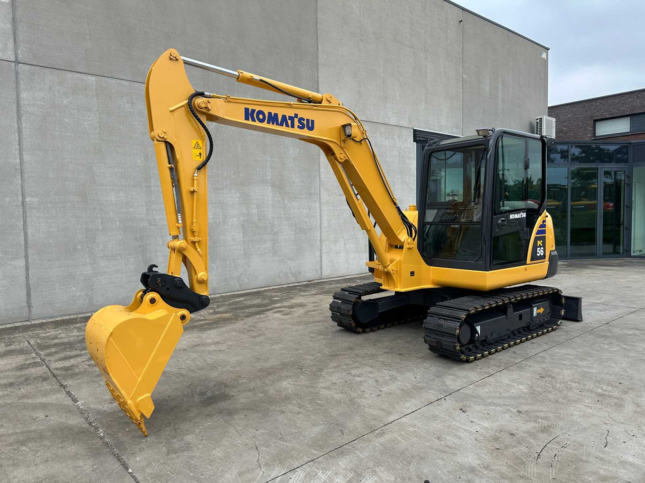 Komatsu PC56-7 - מחפר סורק: תמונה 1 Komatsu PC56-7 - מחפר סורק: תמונה 1