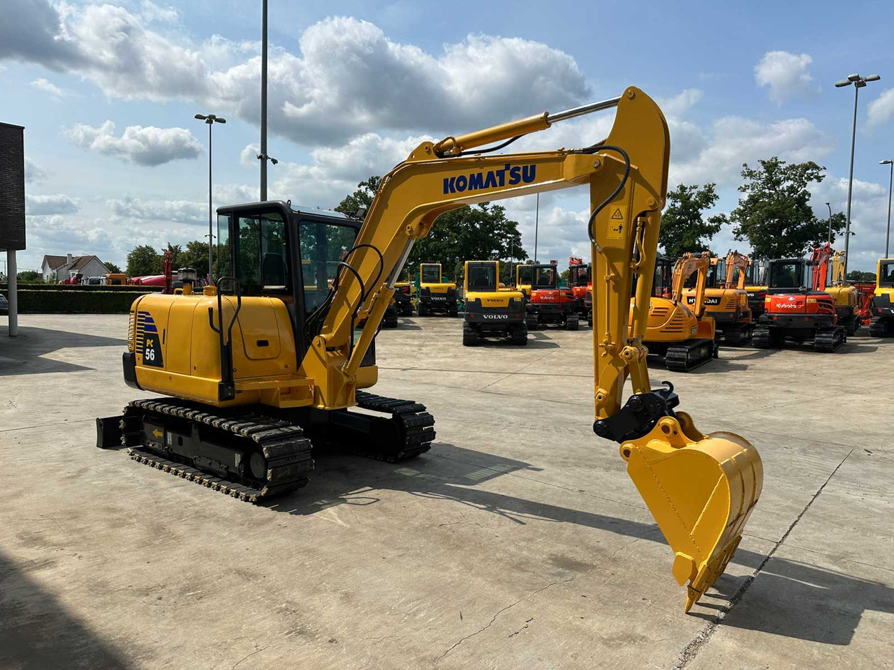 Komatsu PC56-7 - מחפר סורק: תמונה 3 Komatsu PC56-7 - מחפר סורק: תמונה 3