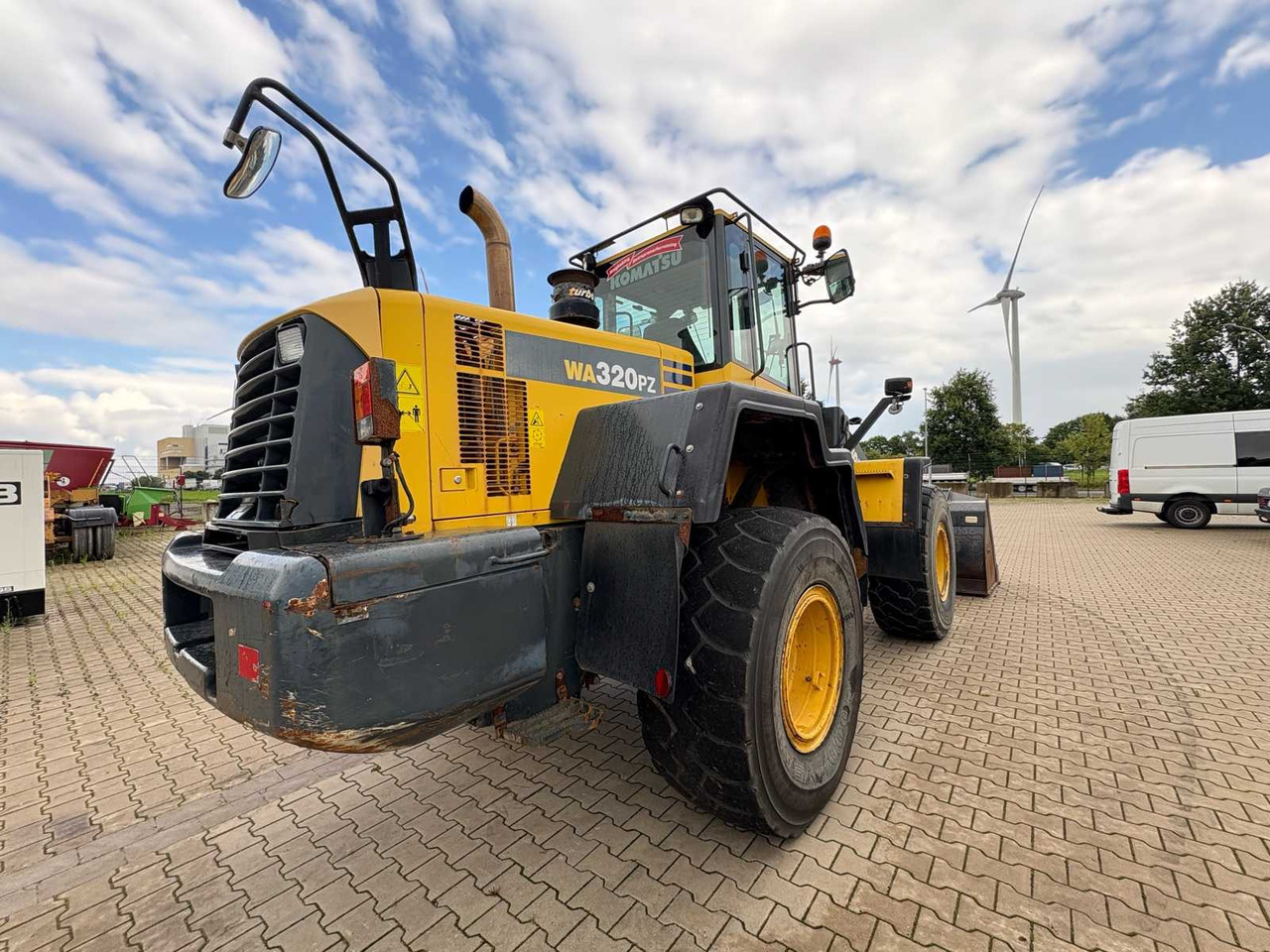 Komatsu WA320PZ-6 - מעמיס גלגלים: תמונה 4 Komatsu WA320PZ-6 - מעמיס גלגלים: תמונה 4
