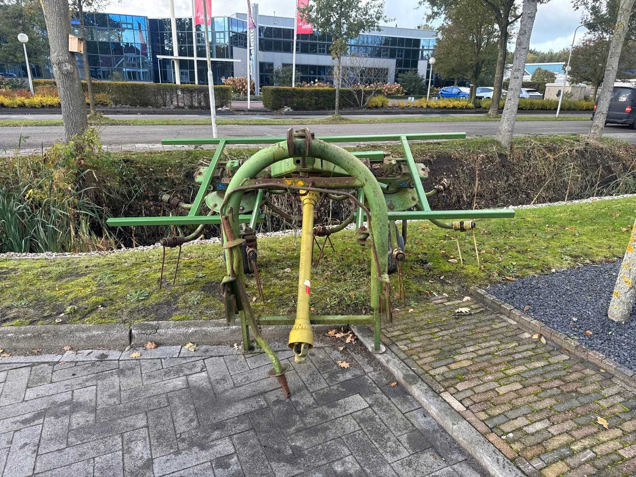 Krone Kw670/6 - מכונה חקלאית: תמונה 2 Krone Kw670/6 - מכונה חקלאית: תמונה 2