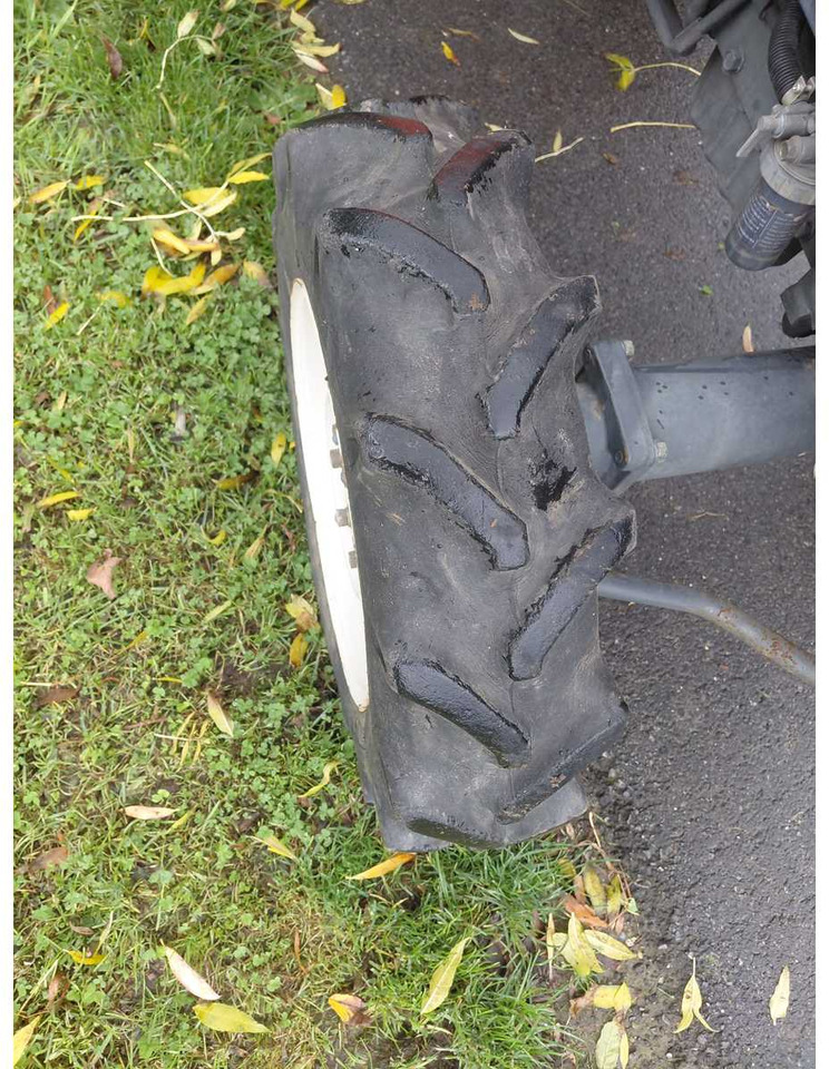 Kubota GT26 - טרקטור קומפקטי: תמונה 4 Kubota GT26 - טרקטור קומפקטי: תמונה 4