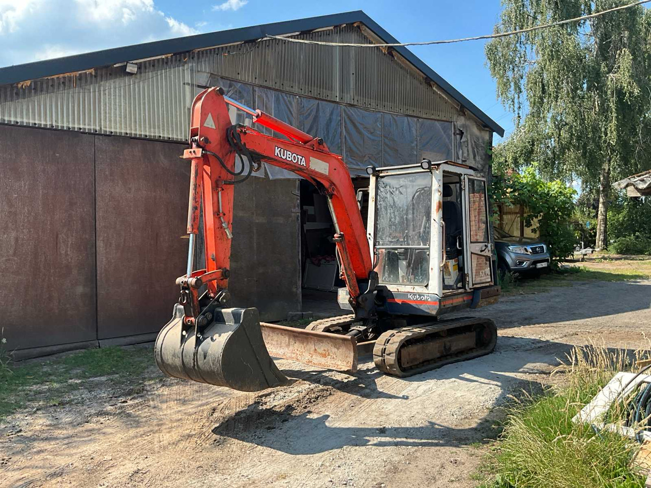Kubota KX-101 - מיני מחפר: תמונה 2 Kubota KX-101 - מיני מחפר: תמונה 2