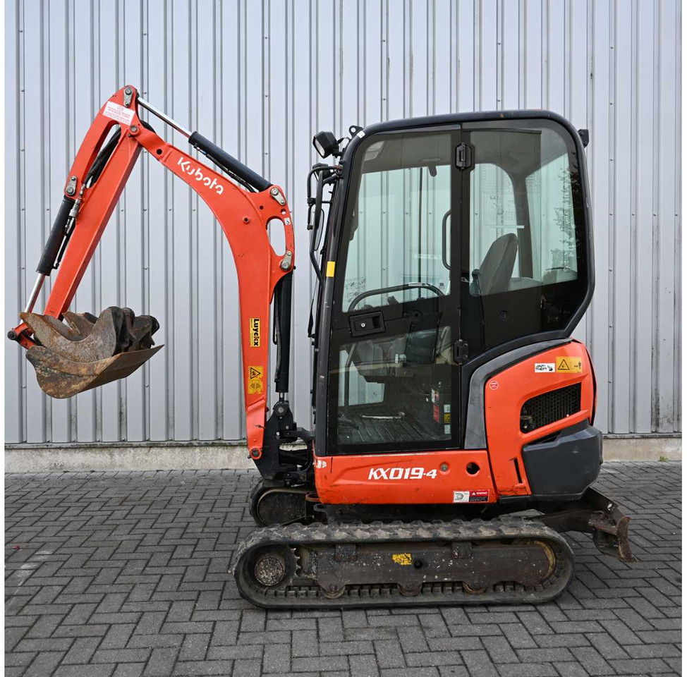 Kubota KX019-4 - מחפר סורק: תמונה 1 Kubota KX019-4 - מחפר סורק: תמונה 1