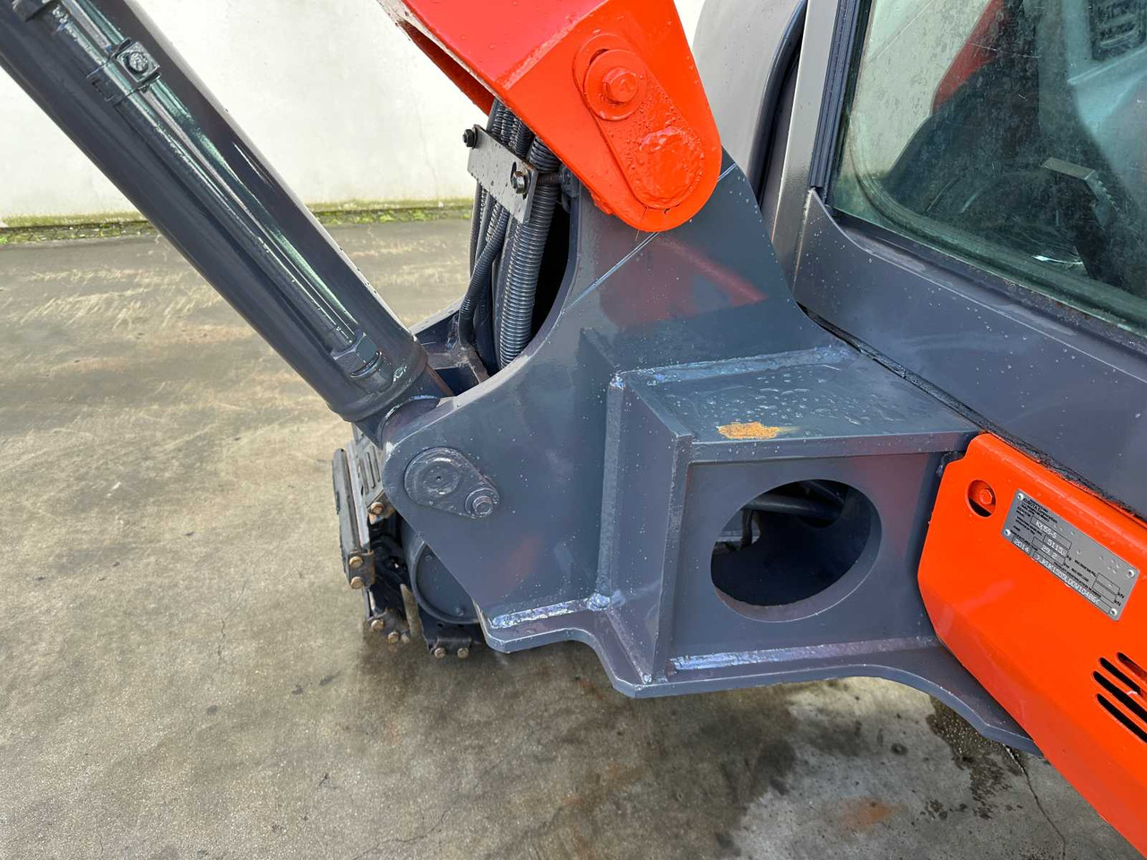 מחפר סורק Kubota KX155-5: תמונה 14