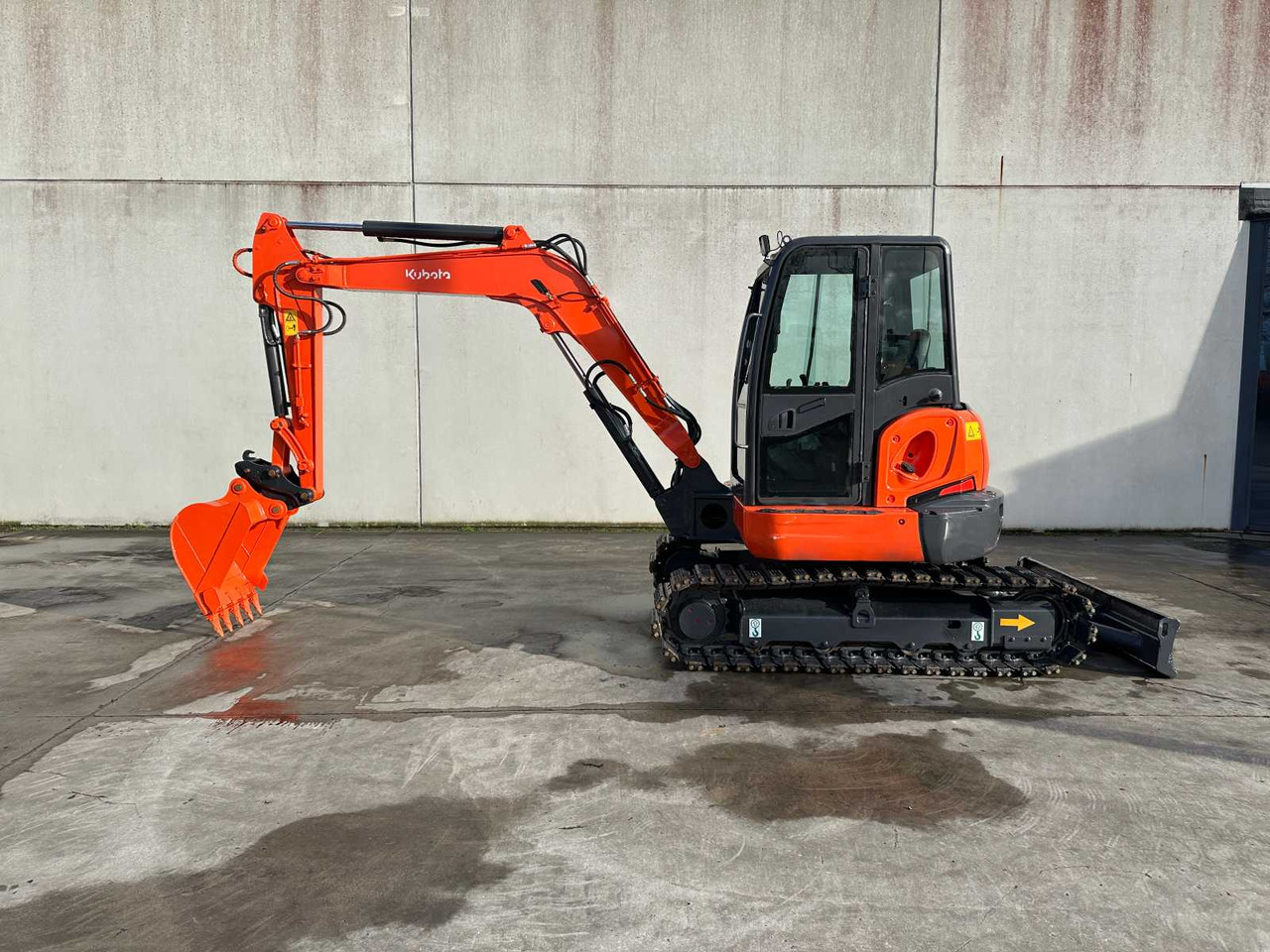 מחפר סורק Kubota KX155-5: תמונה 7