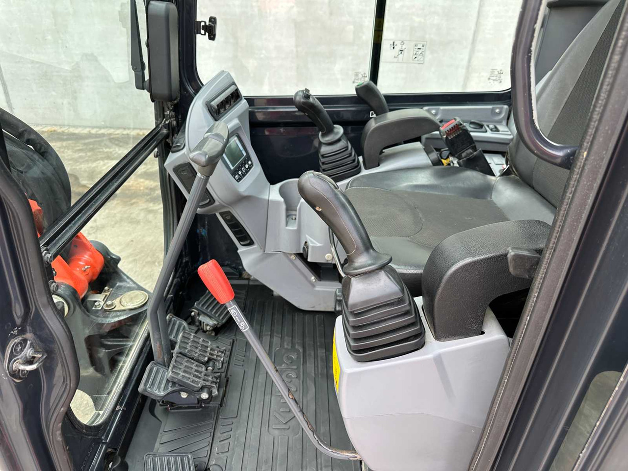 מיני מחפר Kubota U36-4: תמונה 37
