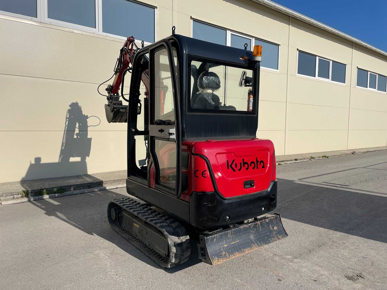 Kubota - מיני מחפר: תמונה 4 Kubota - מיני מחפר: תמונה 4