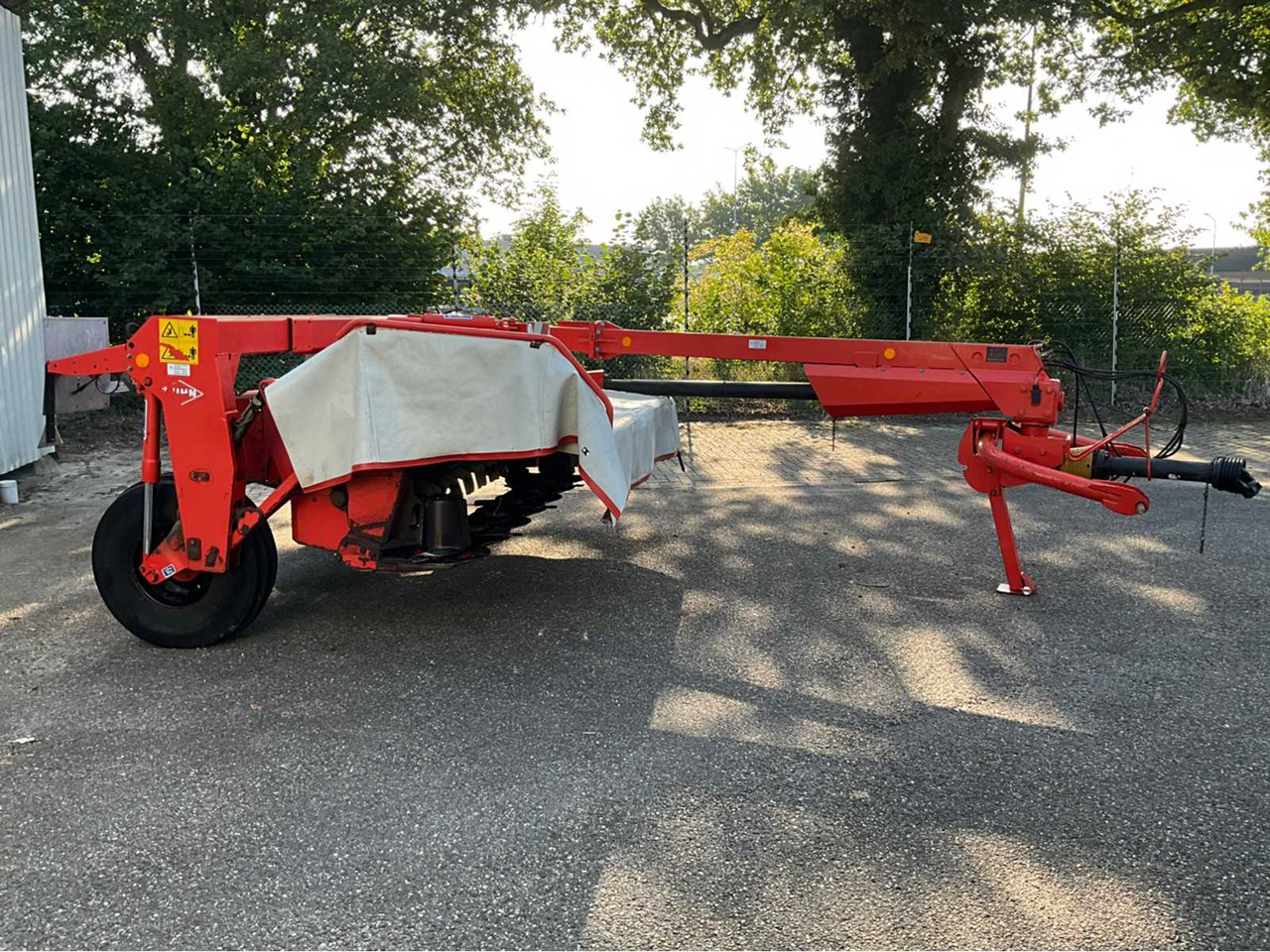 Kuhn FC 283 TG - מכסחת תבואה/ עשבים: תמונה 4 Kuhn FC 283 TG - מכסחת תבואה/ עשבים: תמונה 4