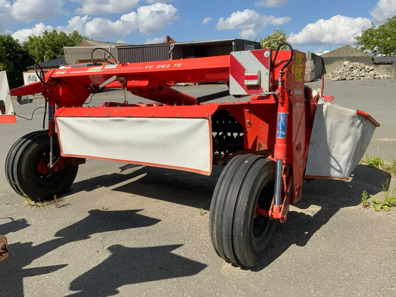 Kuhn FC2383 TG - מכסחת תבואה/ עשבים: תמונה 4 Kuhn FC2383 TG - מכסחת תבואה/ עשבים: תמונה 4
