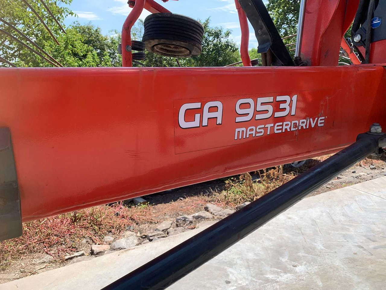 קלטרת סיבובית Kuhn: תמונה 7 קלטרת סיבובית Kuhn: תמונה 7