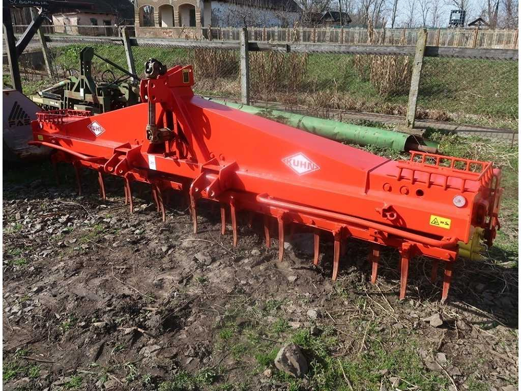 Kuhn  - משדדת כוח: תמונה 1 Kuhn  - משדדת כוח: תמונה 1