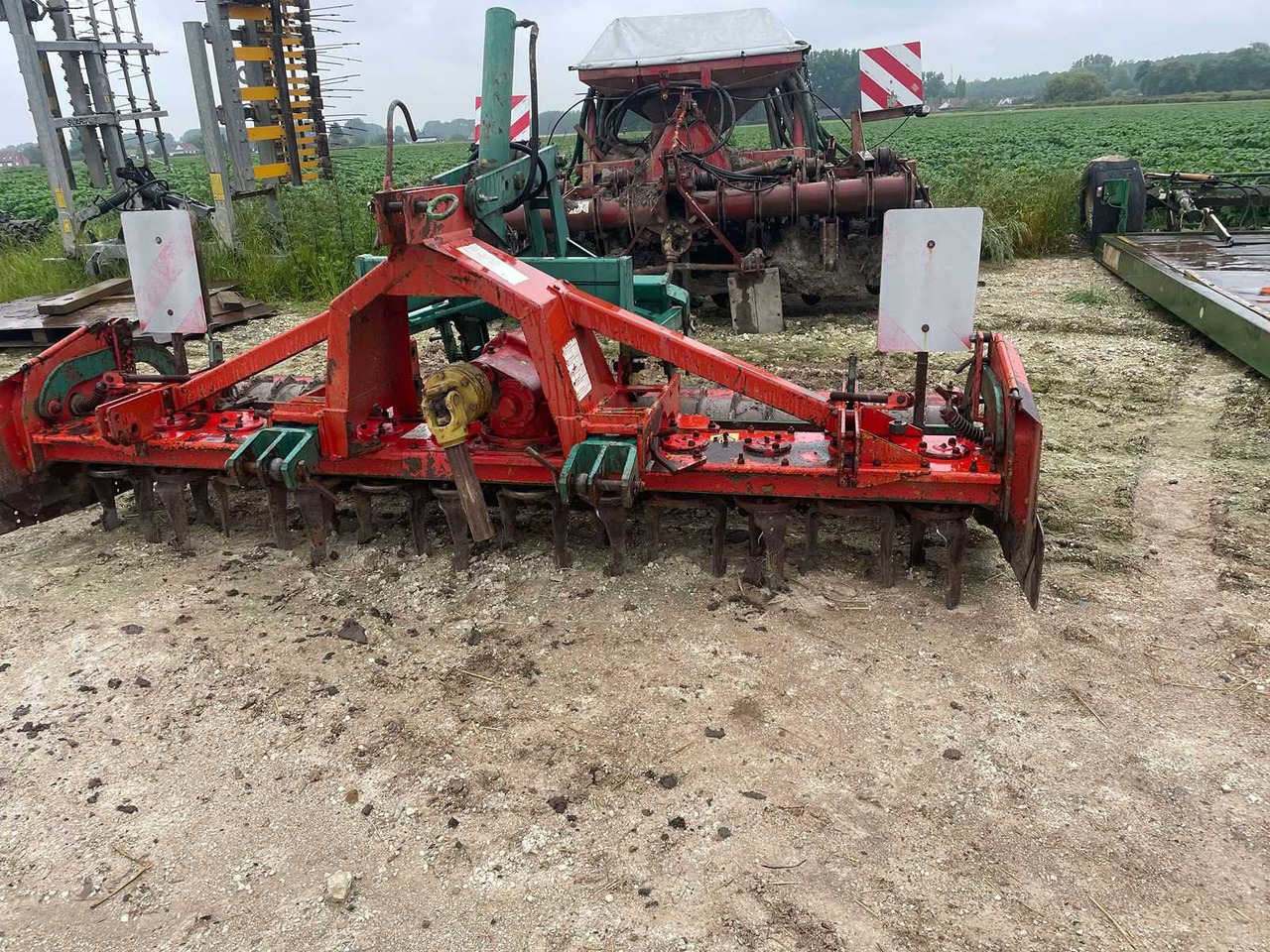 Kverneland PH13/300 - משדדת כוח: תמונה 1 Kverneland PH13/300 - משדדת כוח: תמונה 1
