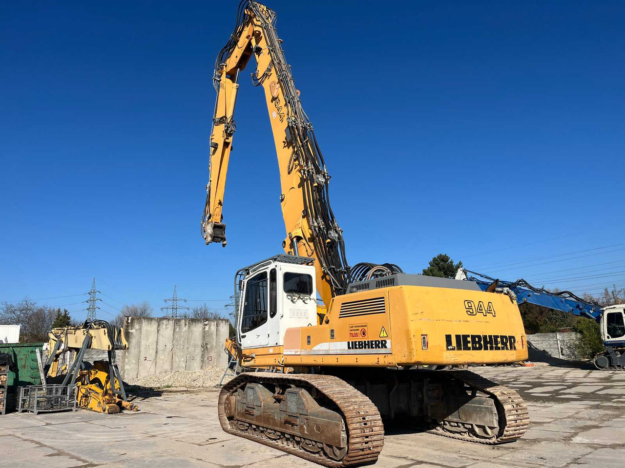 LIEBHERR - R944 BVHHD - TRACKED EXCAVATOR - מחפר: תמונה 1 LIEBHERR - R944 BVHHD - TRACKED EXCAVATOR - מחפר: תמונה 1