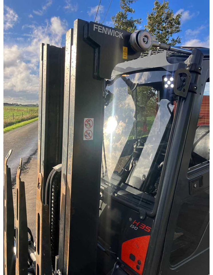 מלגזה LINDE H35T-02 FORKLIFT TRUCK 2018: תמונה 20 מלגזה LINDE H35T-02 FORKLIFT TRUCK 2018: תמונה 20