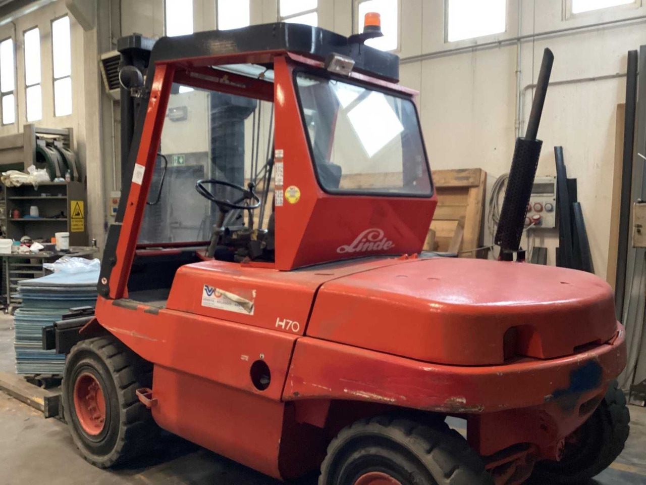 LINDE H70 FORKLIFTS - מלגזה: תמונה 3 LINDE H70 FORKLIFTS - מלגזה: תמונה 3
