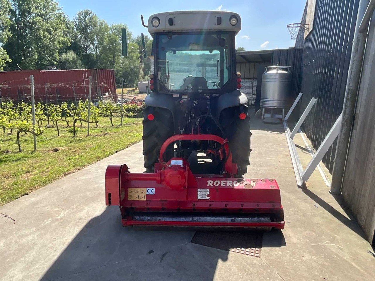 Lamborghini R3.75 F - טרקטור חקלאי: תמונה 4 Lamborghini R3.75 F - טרקטור חקלאי: תמונה 4