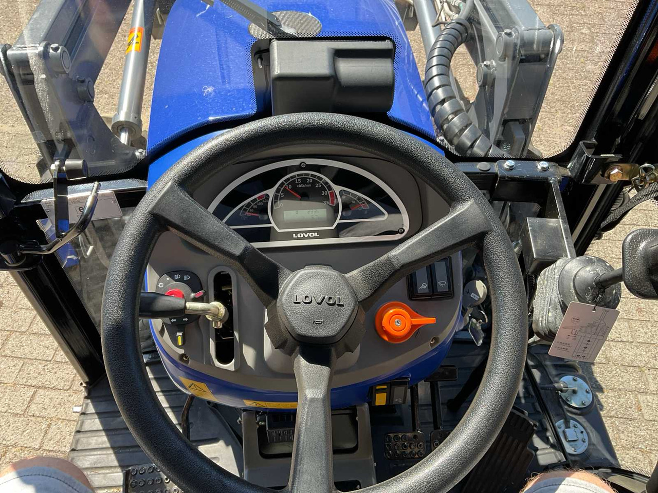 טרקטור קומפקטי Lovol M404: תמונה 32